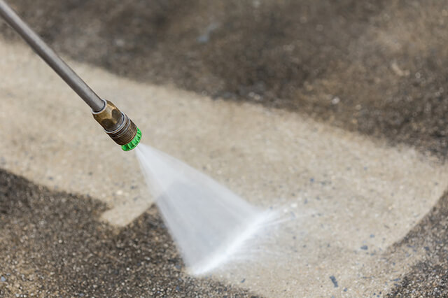 parking lot pressure washing in vista